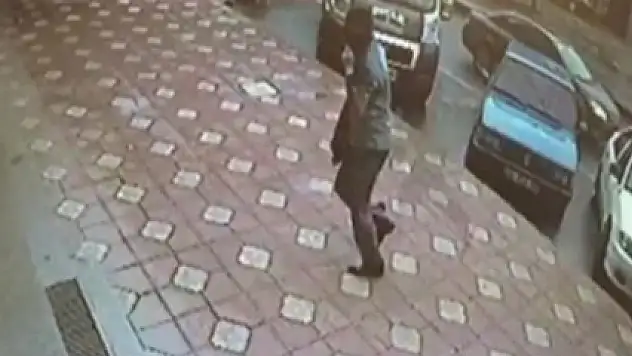 Sultangazi'de silahlı maskeli banka soygunu