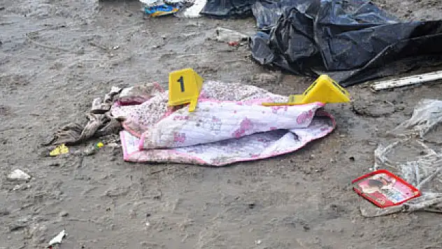 Çöplüğe bırakılan o bebek açlıktan ölmüş!