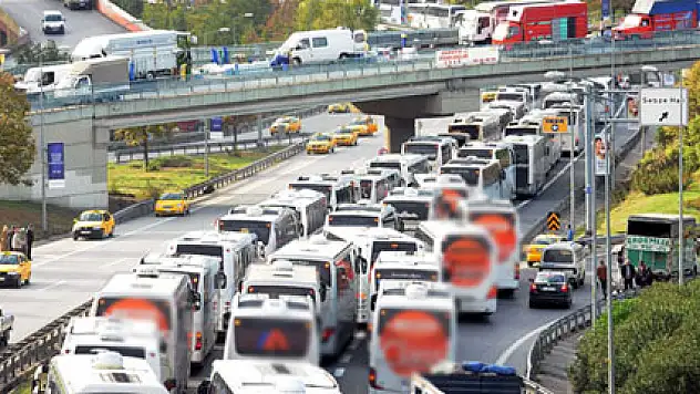İstanbul Otogarı'nda biletler tükeniyor