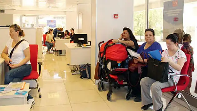 'Evde Çocuk Bakımı' projesinde annelerin yüzü güldü