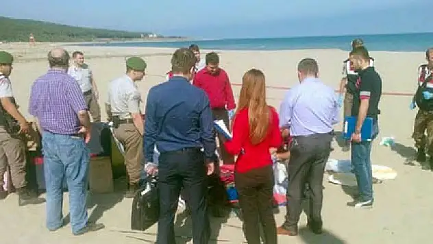 Kız arkadaşını öldürüp intihar etti