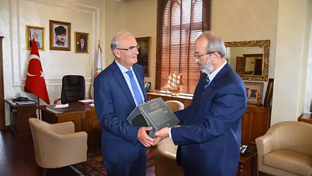 Müftüden Başkan Yılmaz'a ziyaret
