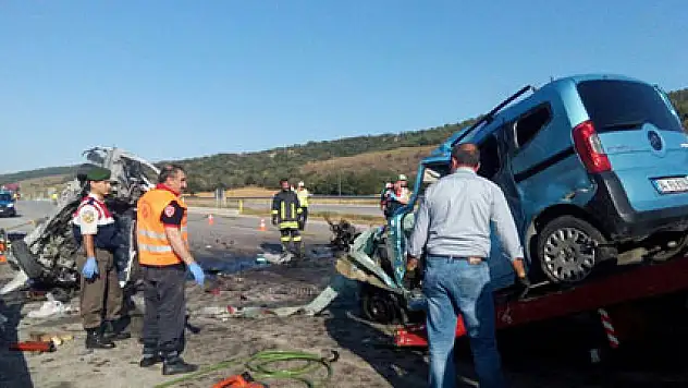 Çorum'da feci kaza: 6 Ölü