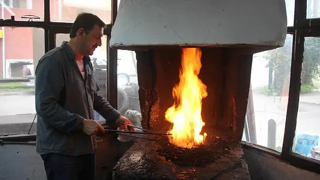 38 yıldır ocak sönmesin diye çabalıyor