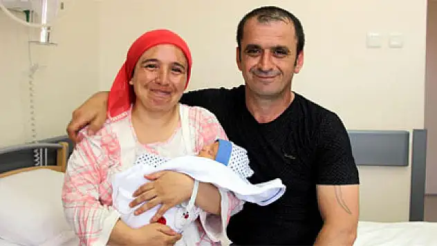 Anne olmak için 23 sene bekledi