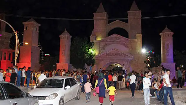 Eğlence merkezi kana bulandı