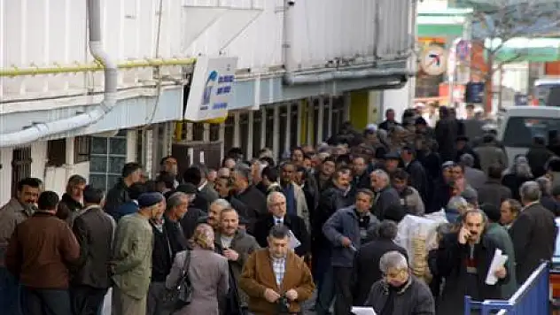 Borçlular torba kuyruğunda