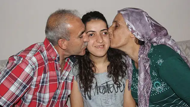 'Sayın valim size yalvarıyorum beni okutun'