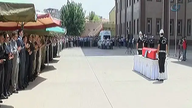 Şehit polise son görev