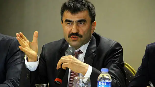 Karaca: 'Yazılı Basın Tehdit Altında'