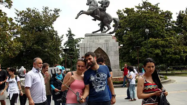 Samsun'a Yerli ve Yabancı Turist Akını