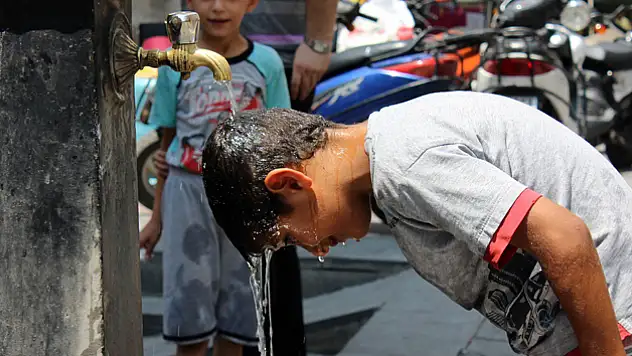 Gaziantep'te sıcaklar bunaltıyor
