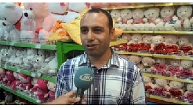 Oyuncağı yoktu şimdi oyuncak devi oldu