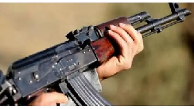 Elazığ'da PKK'lılar ile korucular çatıştı