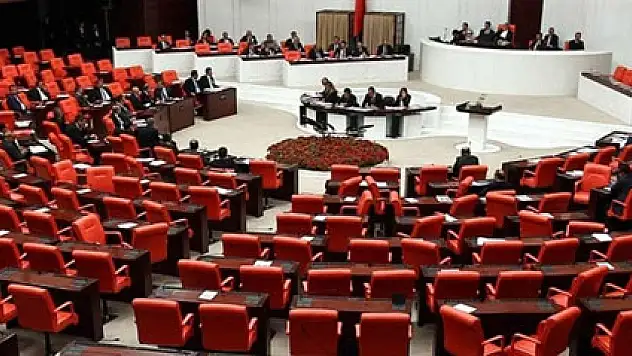 GEÇİCİ BAKANLAR KURULU MU KURULACAK?