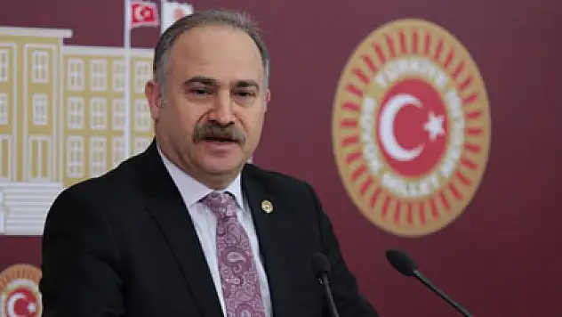 CHP Cumhurbaşkanından görev bekliyor