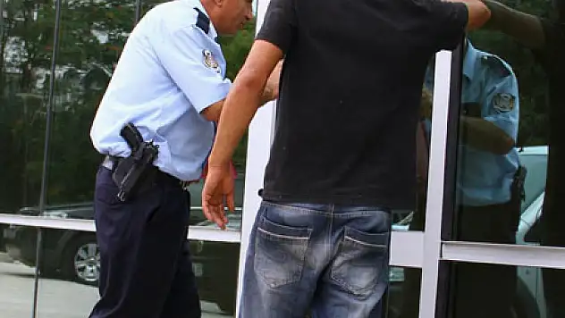 Eski Eşe Cinsel İstismar İddiasına Gözaltı