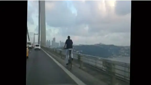 Boğaziçi Köprüsü'nde şaşırtan görüntü