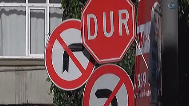 Kasımpaşa'da sürücülere 'tabela' şoku