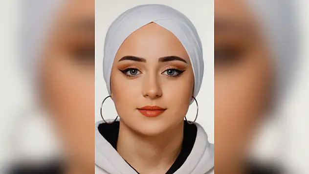 4'üncü kattan atlayarak can verdi