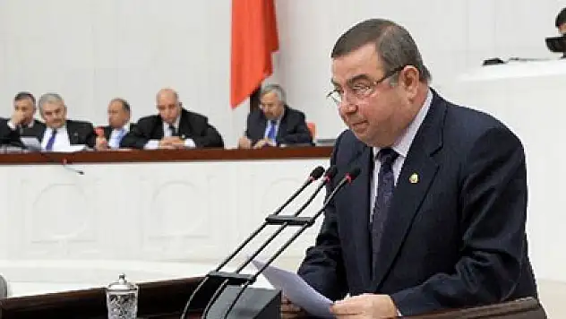 Eski Vekil Kalp Krizi Geçirdi