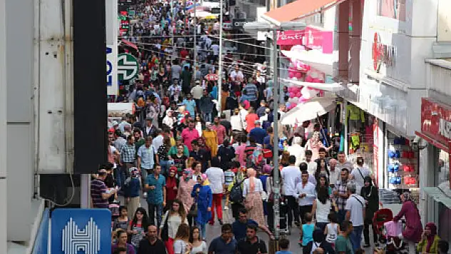 Çarşı Pazarda Bayram Bereketi