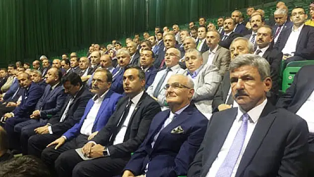 Başkan Yılmaz 3. Bölge Yerel Yönetimler Toplantısına Katıldı