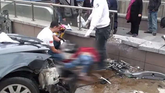 İstanbul'da feci kaza: 2 ölü, 2 yaralı