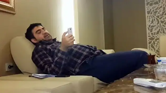 Ümit Özat sosyal medyadaki görüntüleri ile şaşırttı