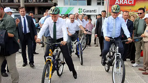 Samsun'da 5 Okula 150 Bisiklet Dağıtıldı