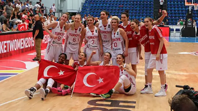 Millilerin ilk rakibi İsrail