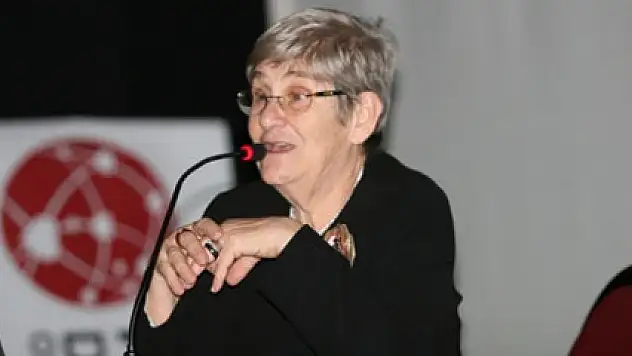 Canan Karatay meslekten men cezası mı aldı?