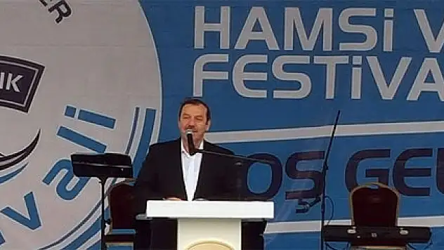 Hamsi Balık Festivali'nde 20 ton hamsi ikram edildi