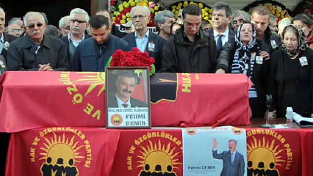 HAK-PAR Genel Başkanı Fehmi Demir için cenaze töreni düzenlendi
