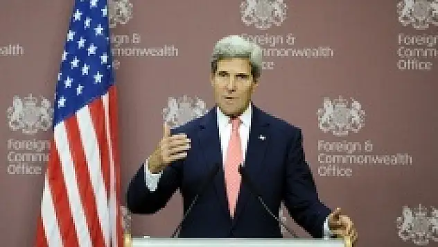 Kerry ikili görüşmelerine başladı