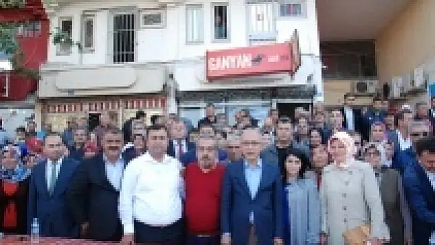 150 kişi AK Parti'ye katıldı