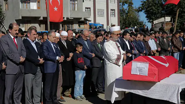 Bakan Kılıç, cenaze törenine katıldı