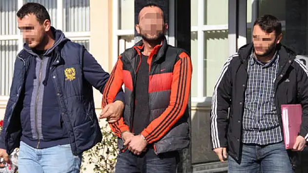 Uyuşturucu Satarken Yakalandı