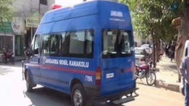 Türkiye'ye geçmeye çalışan 2 IŞİD'li yakalandı