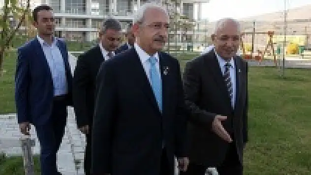 CHP Genel Başkanı Kılıçdaroğlu, Çerkes Derneği'ni ziyaret etti