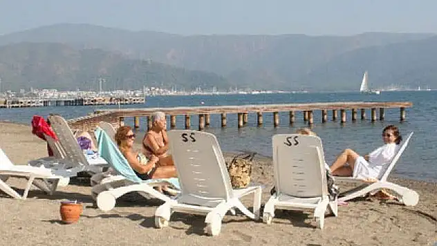 Marmaris'te kasım ayında deniz keyfi