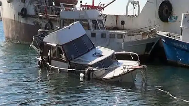 Mülteci teknesi battı: 14 ölü