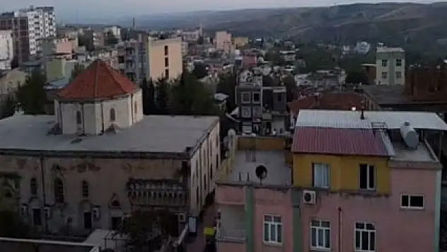 Silvan'da sokağa çıkma yasağı devam ediyor