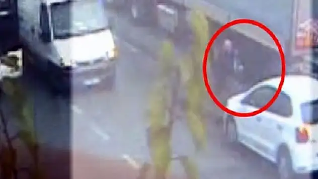 Poğaça almak isterken canından oluyordu