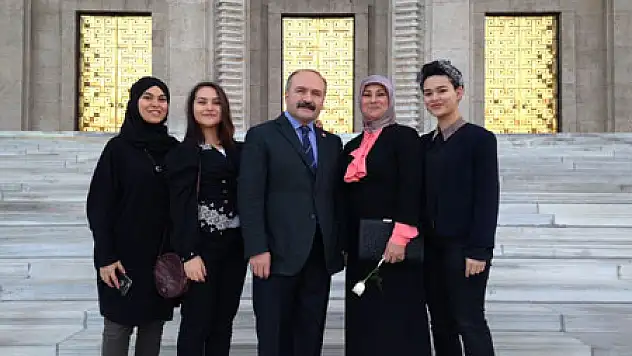 Usta TBMM'ye kaydını yaptırdı