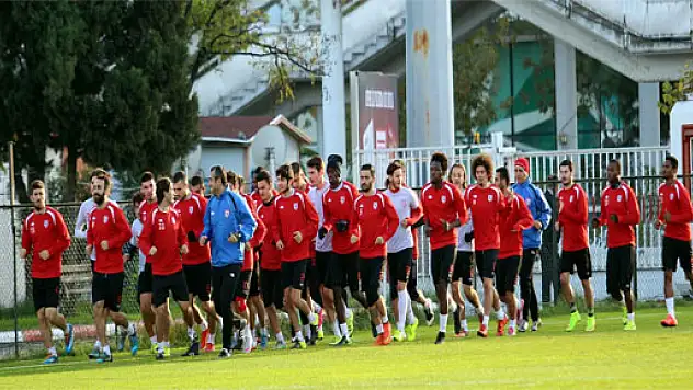 'Her maç 6 puan değerinde'