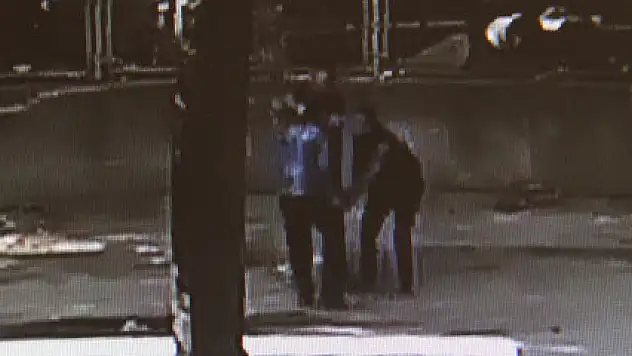 15 yaşındaki çocuğun telefonu gasp edildi