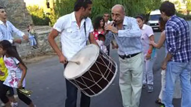 Yasaklar Kalkmamış! Cezalar düşürülmüş!