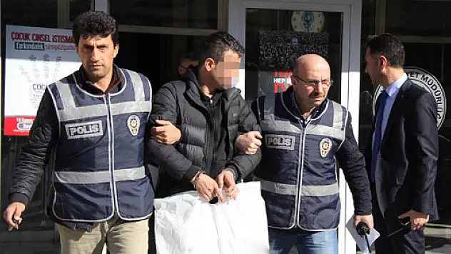 Samsun'da Bir Evde 2 Çelik Yelek ve Silah Ele Geçti