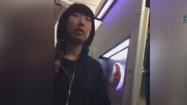 THY uçağına yapılan bomba ihbarı sırasında yaşananlar kamerada